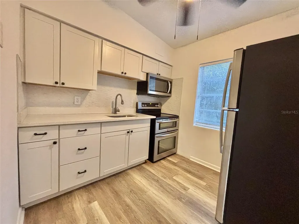 819 W Portage Street Kissimmee FL 34741