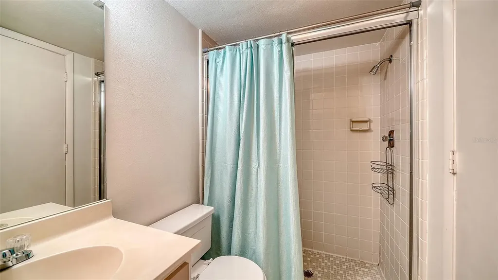 214 Lakewood Drive Bradenton FL 34210