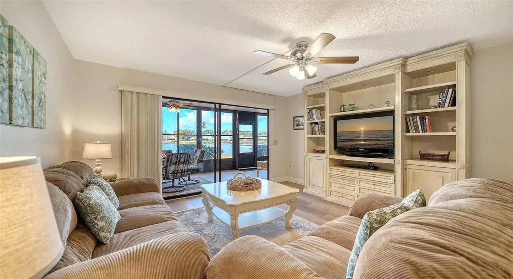 214 Lakewood Drive Bradenton FL 34210