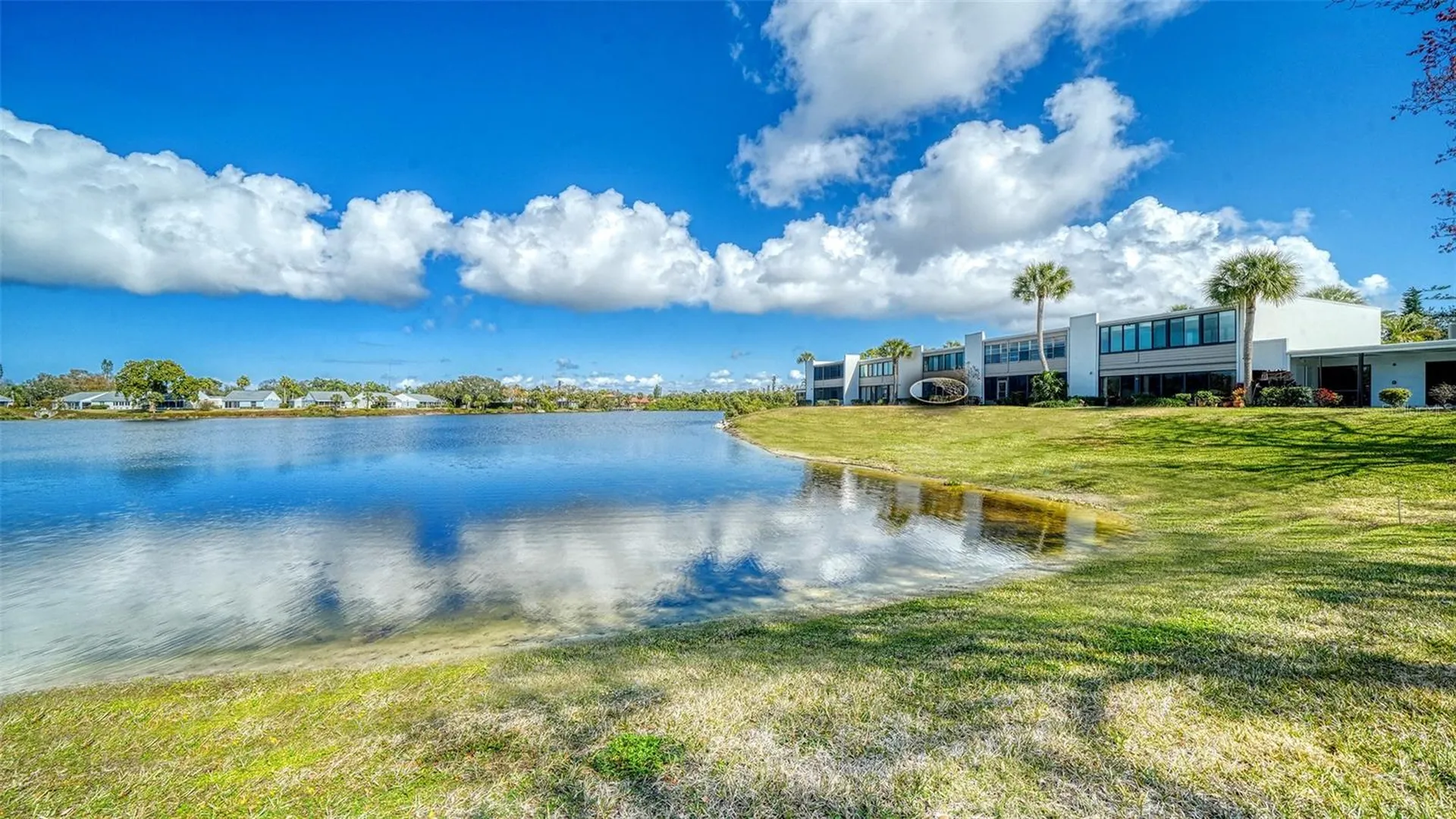 214 Lakewood Drive Bradenton FL 34210