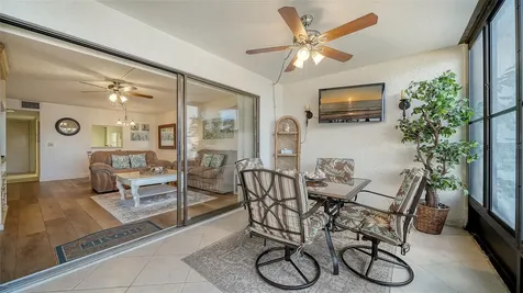 214 Lakewood Drive Bradenton FL 34210