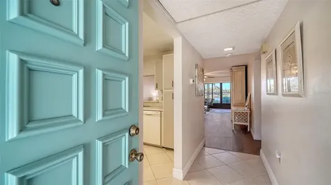 214 Lakewood Drive Bradenton FL 34210