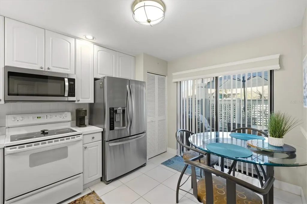 3129 Windrush Bourne Sarasota FL 34235