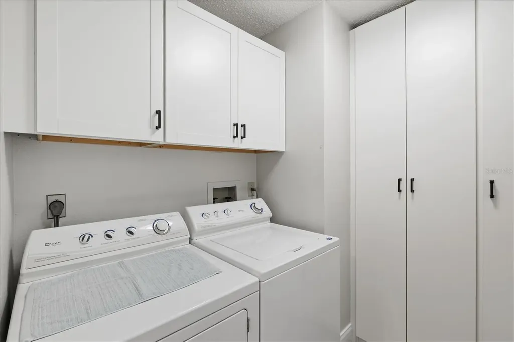 3129 Windrush Bourne Sarasota FL 34235