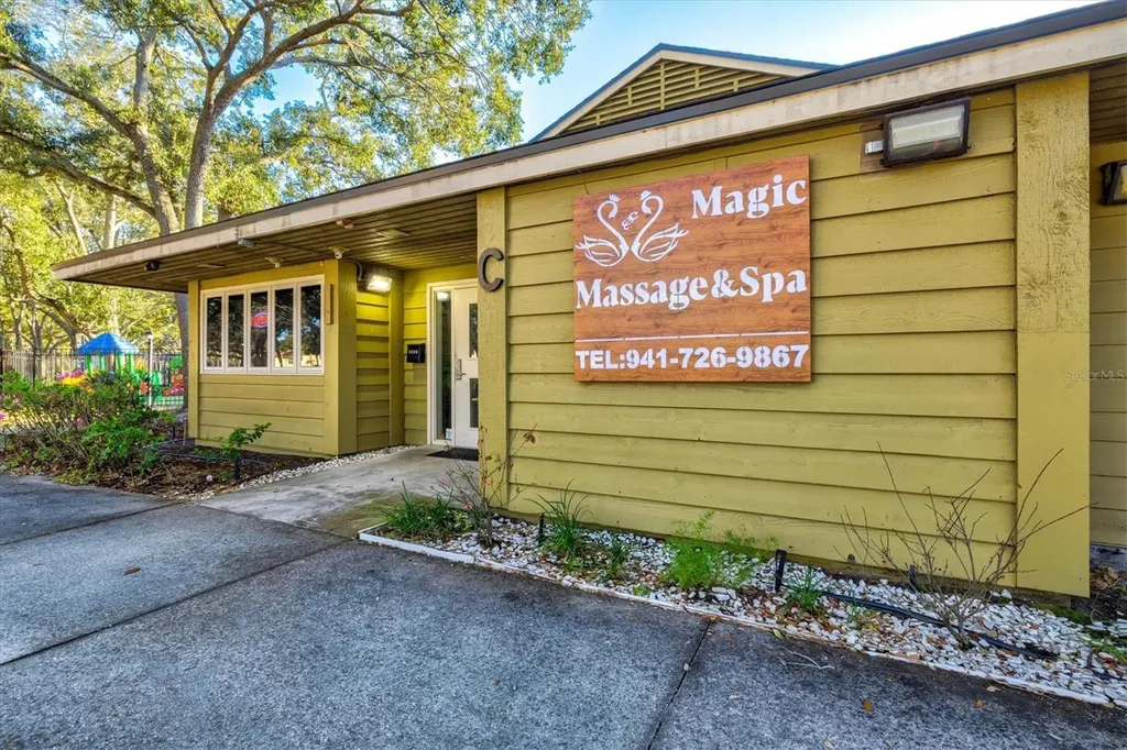 3129 Windrush Bourne Sarasota FL 34235