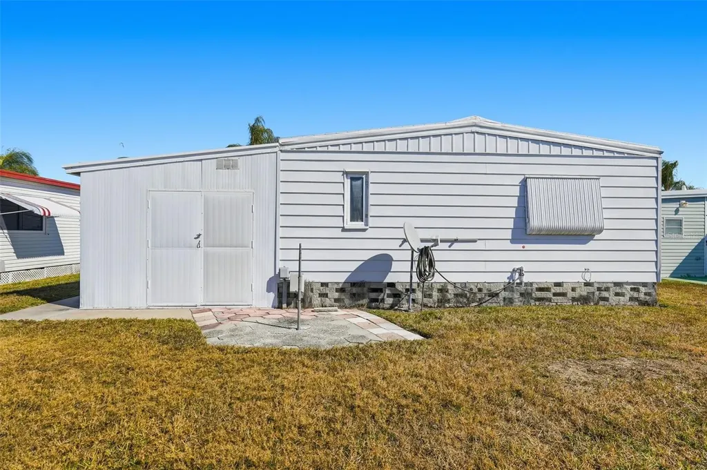 82209 F Street N Pinellas Park FL 33781