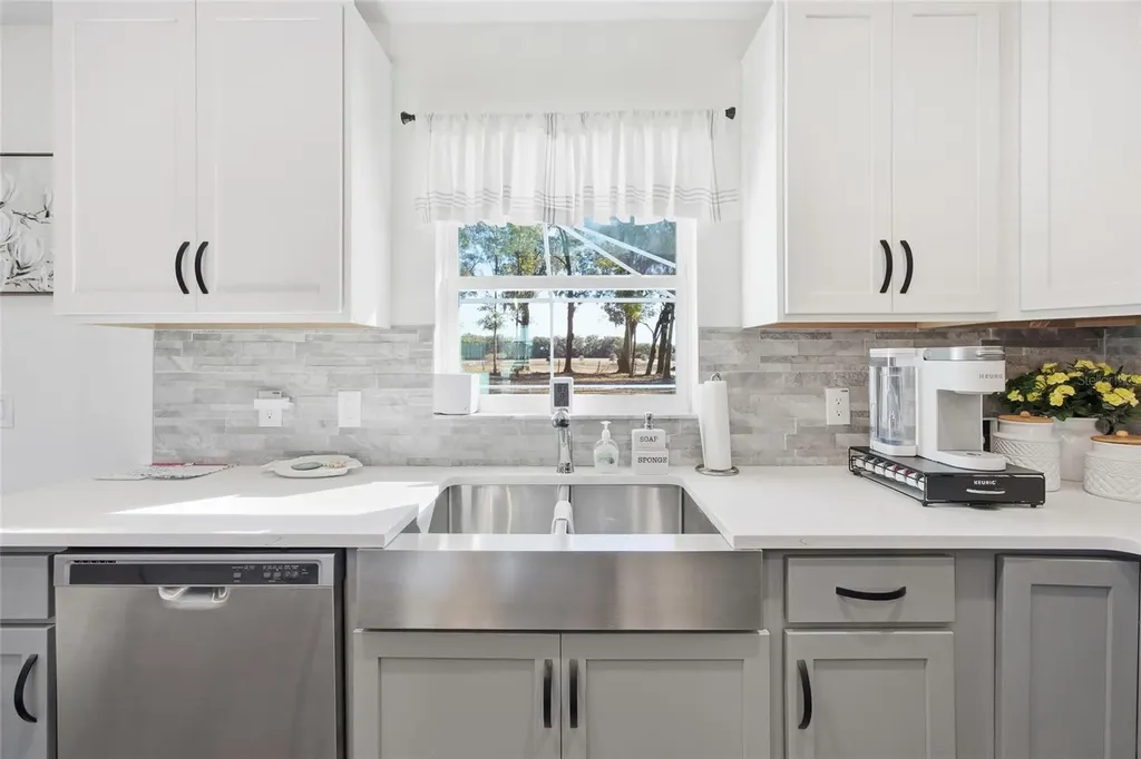 1740 NE 160th Place Citra FL 32113