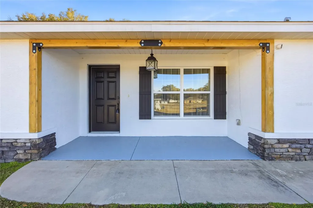 1740 NE 160th Place Citra FL 32113