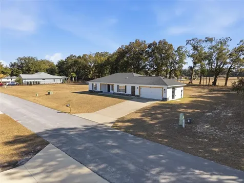 1740 NE 160th Place Citra FL 32113