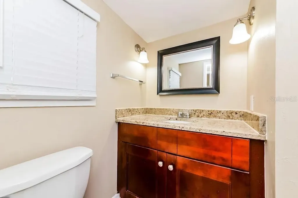 6218 Nutmeg Avenue Sarasota FL 34231