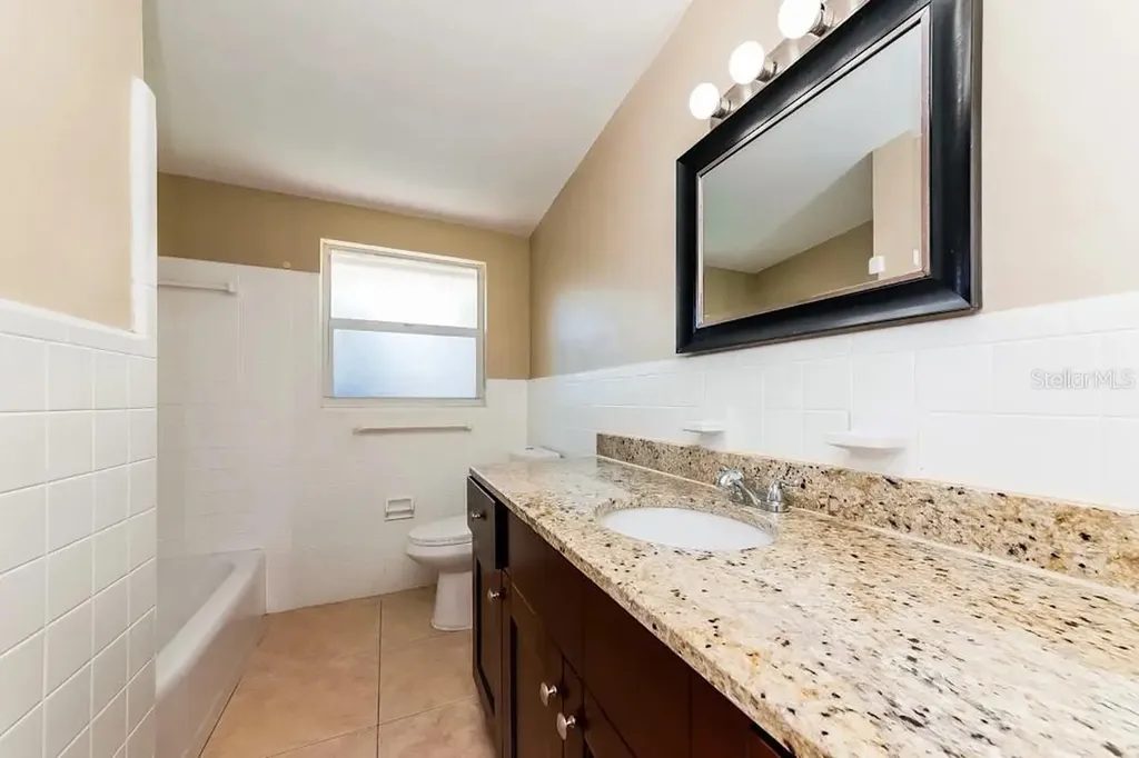 6218 Nutmeg Avenue Sarasota FL 34231