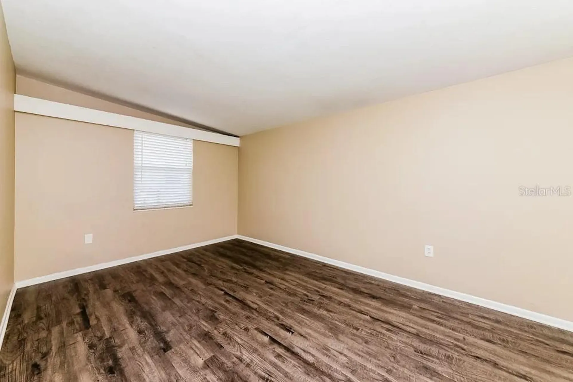 6218 Nutmeg Avenue Sarasota FL 34231