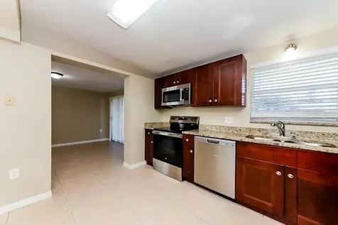 6218 Nutmeg Avenue Sarasota FL 34231