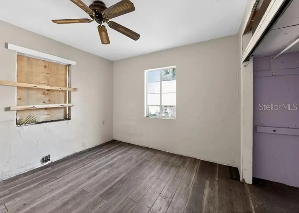 617 32nd Street W Bradenton FL 34205