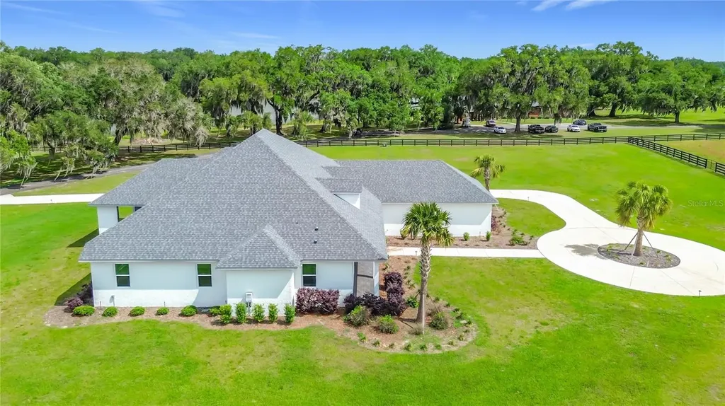 6530 SE 156th Loop Summerfield FL 34491