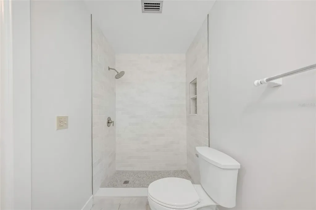 285 Boca Ciega Point Boulevard N St Petersburg FL 33708