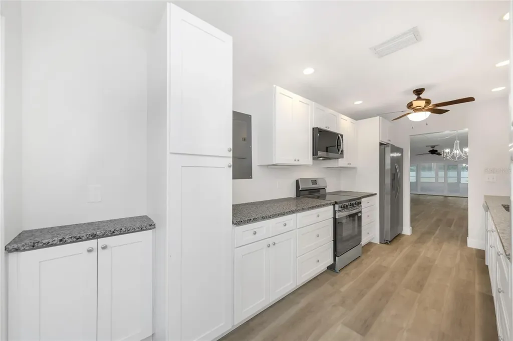 285 Boca Ciega Point Boulevard N St Petersburg FL 33708