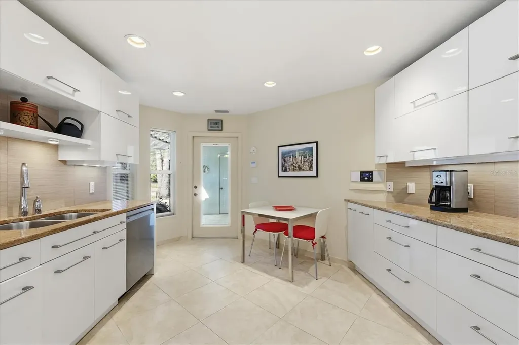 4444 Calle Serena Sarasota FL 34238