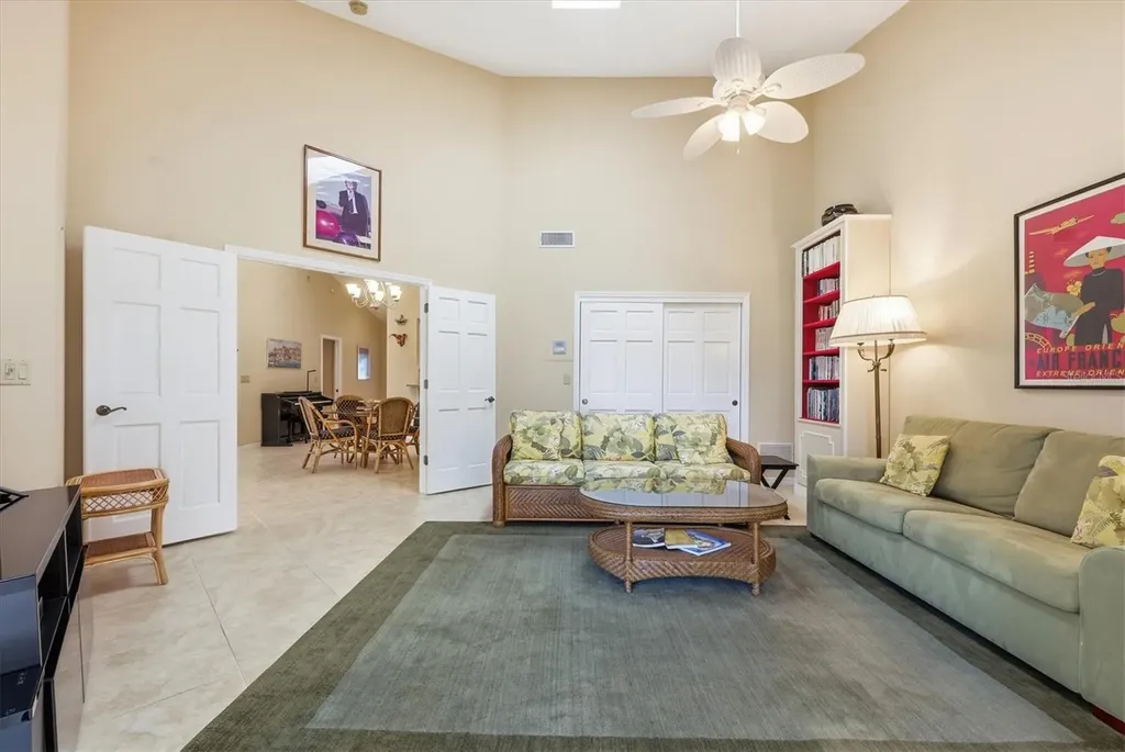4444 Calle Serena Sarasota FL 34238
