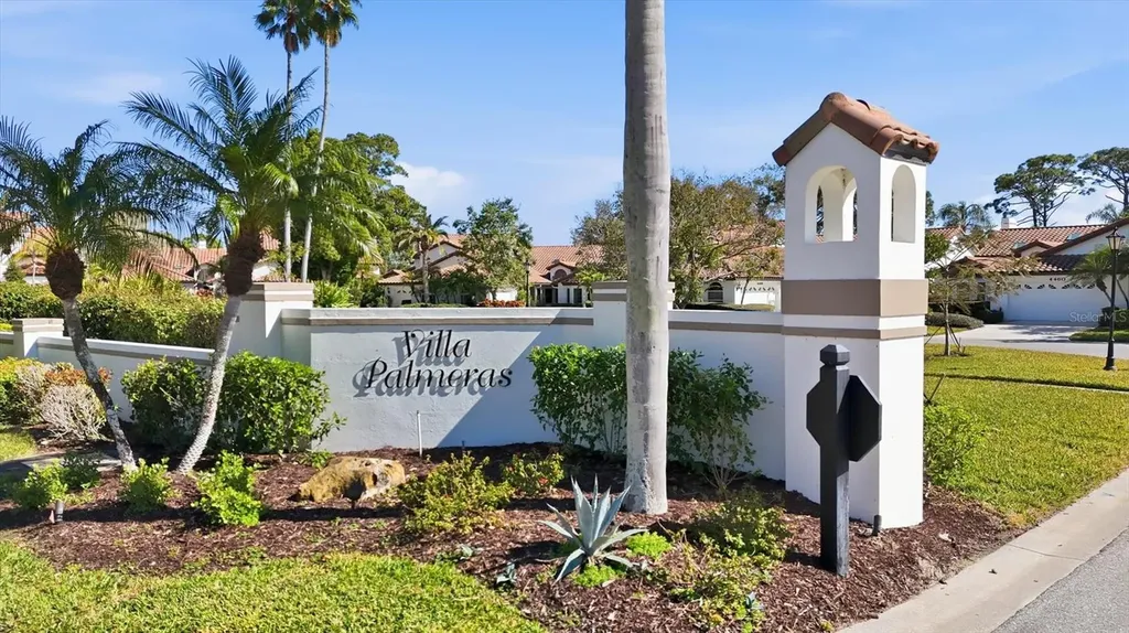 4444 Calle Serena Sarasota FL 34238