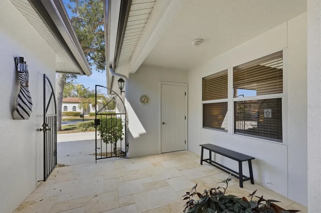 4444 Calle Serena Sarasota FL 34238