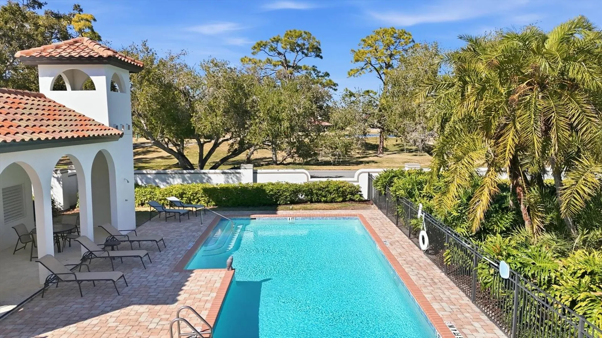 4444 Calle Serena Sarasota FL 34238