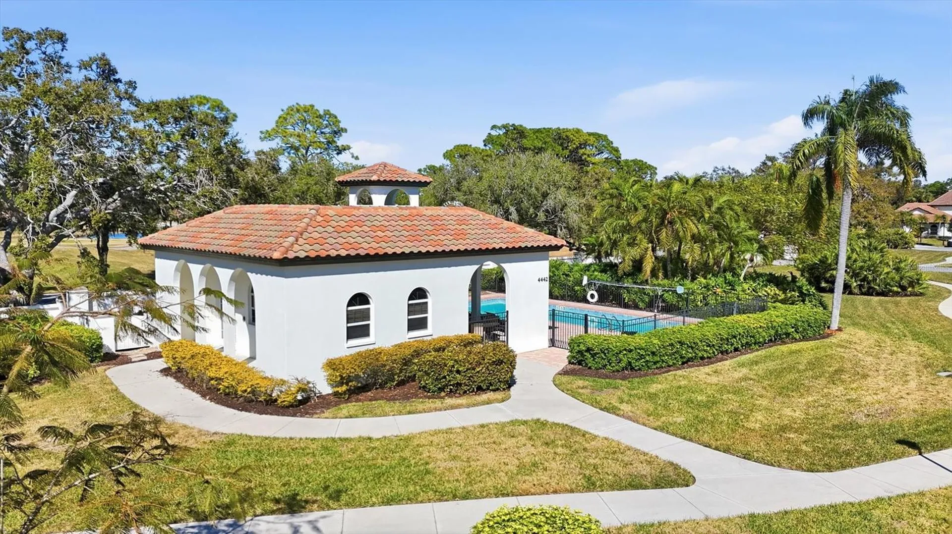 4444 Calle Serena Sarasota FL 34238