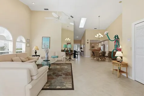 4444 Calle Serena Sarasota FL 34238