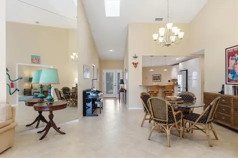 4444 Calle Serena Sarasota FL 34238