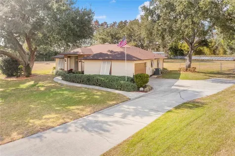 2865 Pond View Drive Haines City FL 33844