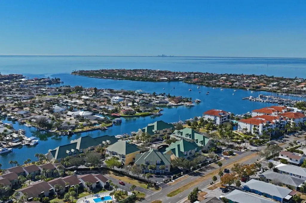 6319 Sunset Bay Circle Apollo Beach FL 33572