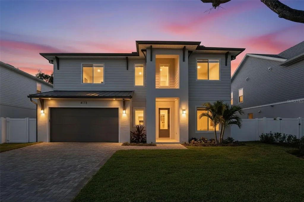 4113 W Neptune Street Tampa FL 33629