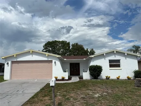 9616 Lake Christina Lane Port Richey FL 34668