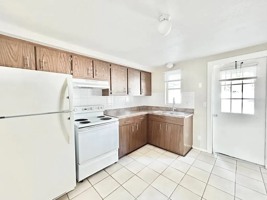 5805 Delaware Avenue New Port Richey FL 34652