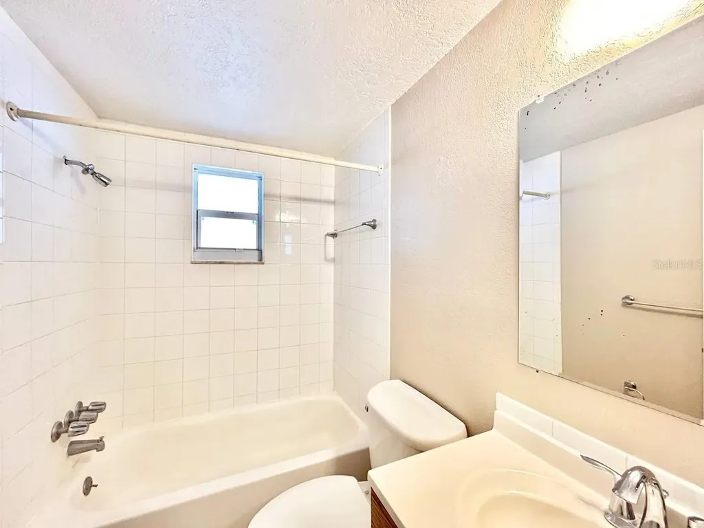 5805 Delaware Avenue New Port Richey FL 34652