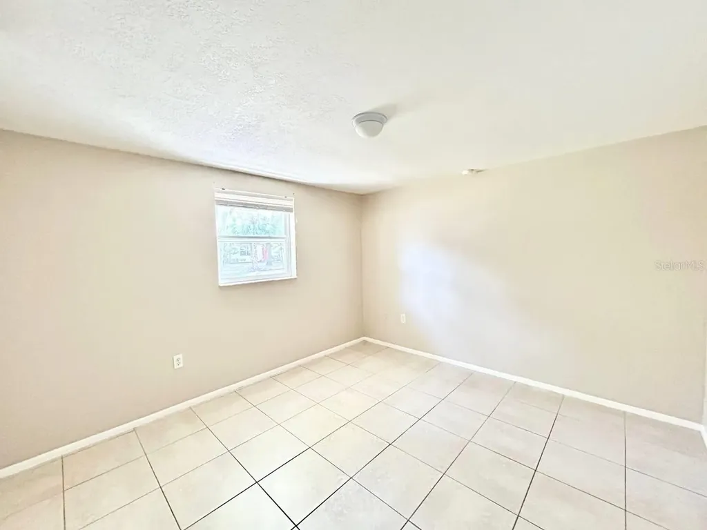 5805 Delaware Avenue New Port Richey FL 34652