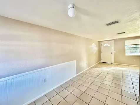 5805 Delaware Avenue New Port Richey FL 34652