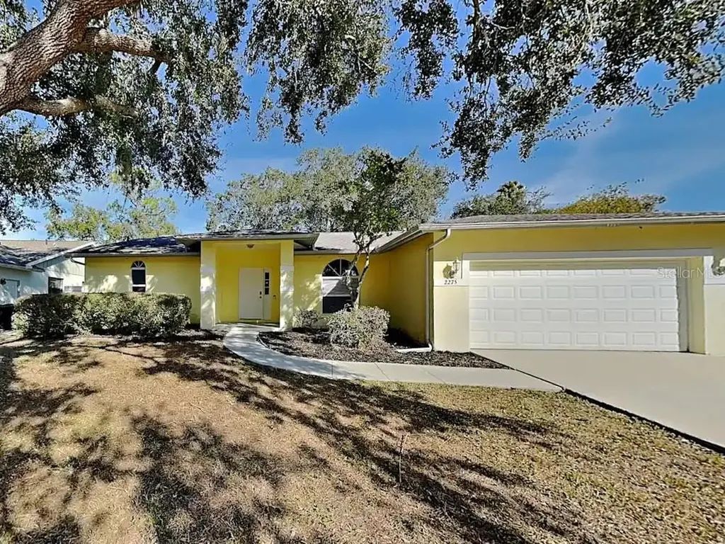 2275 Cork Oak Street E Sarasota FL 34232