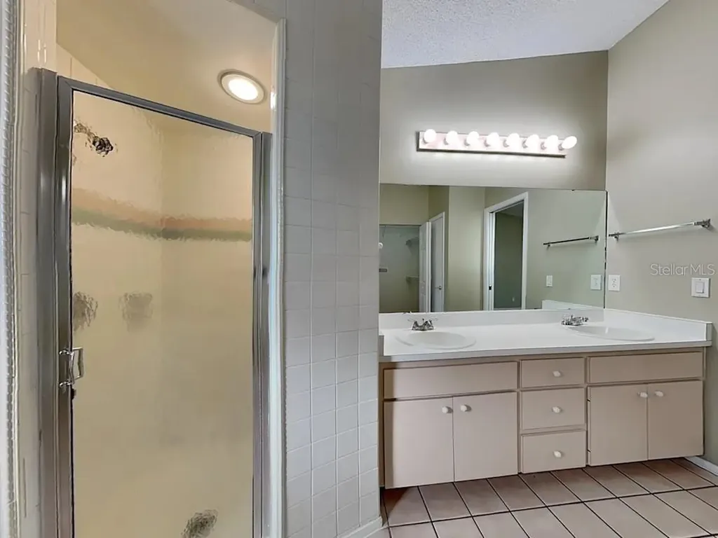 2275 Cork Oak Street E Sarasota FL 34232