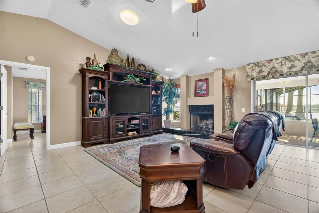 115 S Hunting Lodge Drive Inverness FL 34453
