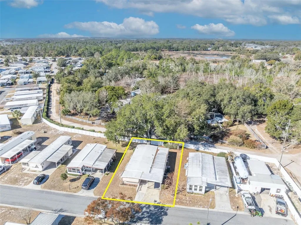 19 Hawaiian Way Leesburg FL 34788