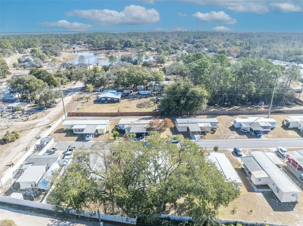 19 Hawaiian Way Leesburg FL 34788