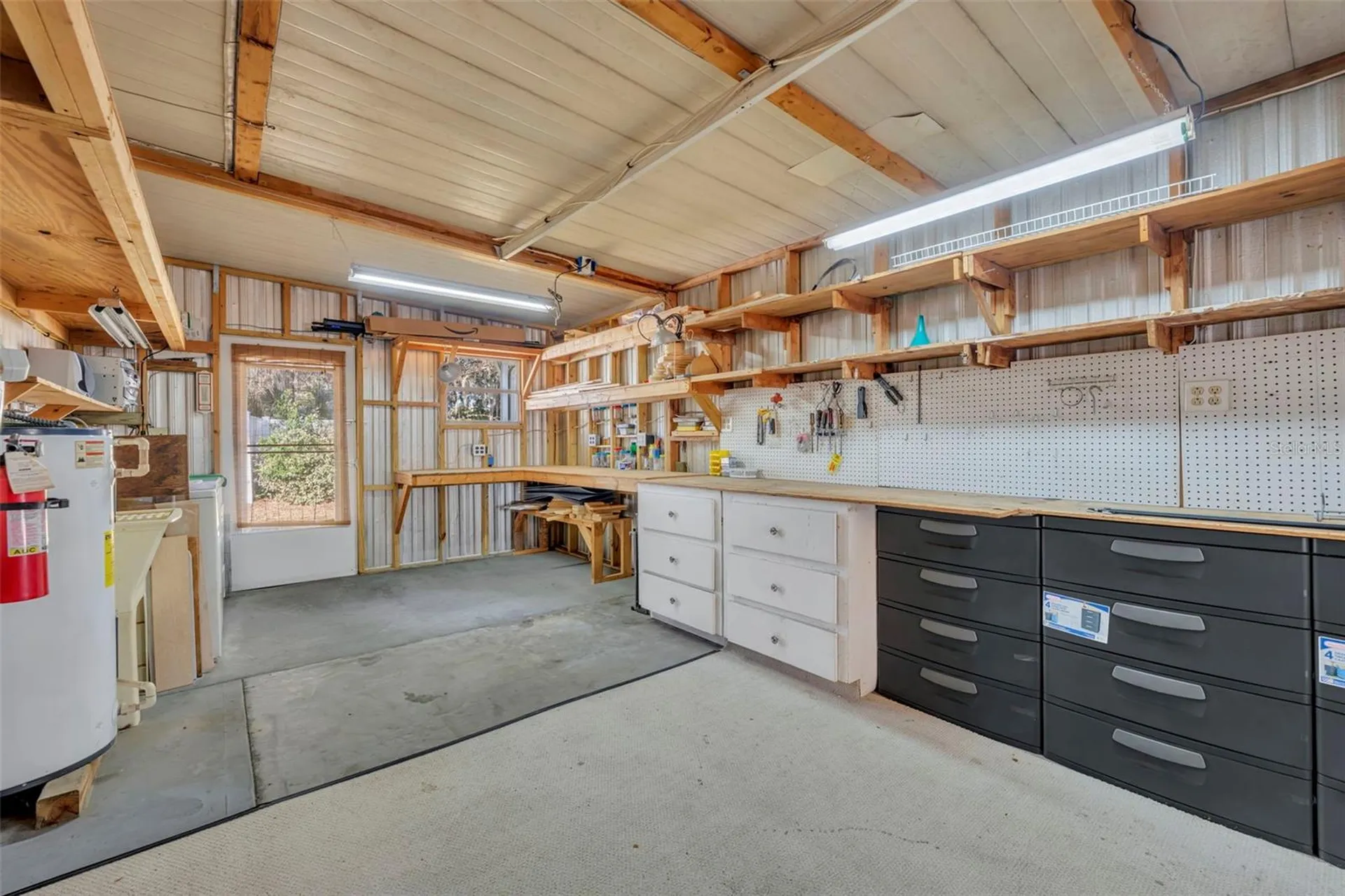 19 Hawaiian Way Leesburg FL 34788