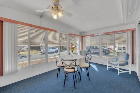 19 Hawaiian Way Leesburg FL 34788