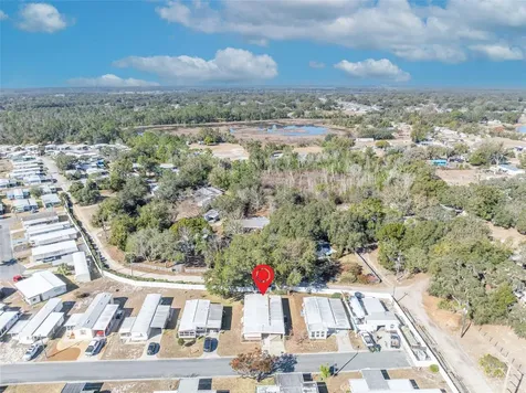 19 Hawaiian Way Leesburg FL 34788