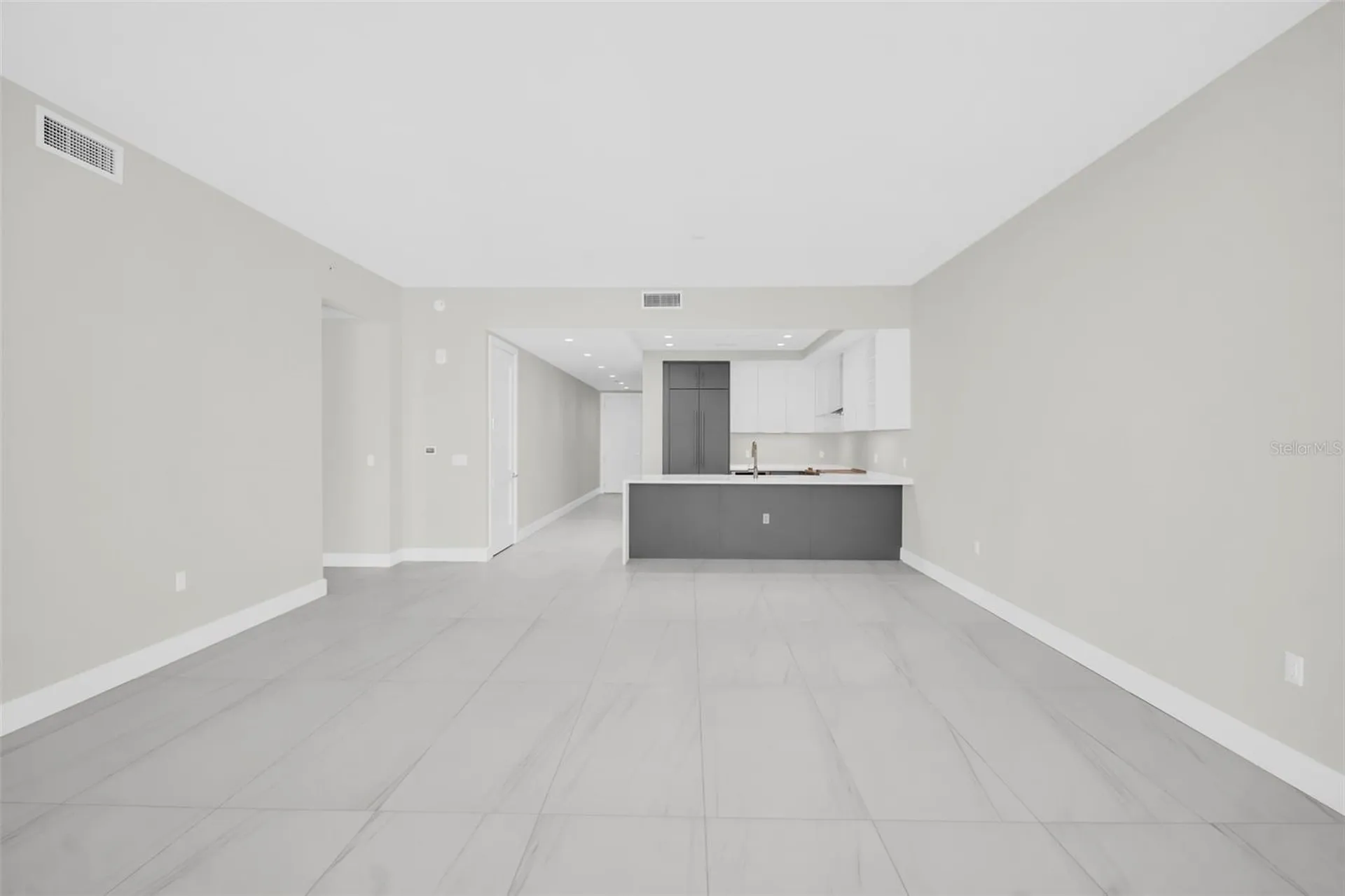 275 1st Avenue S St Petersburg FL 33701