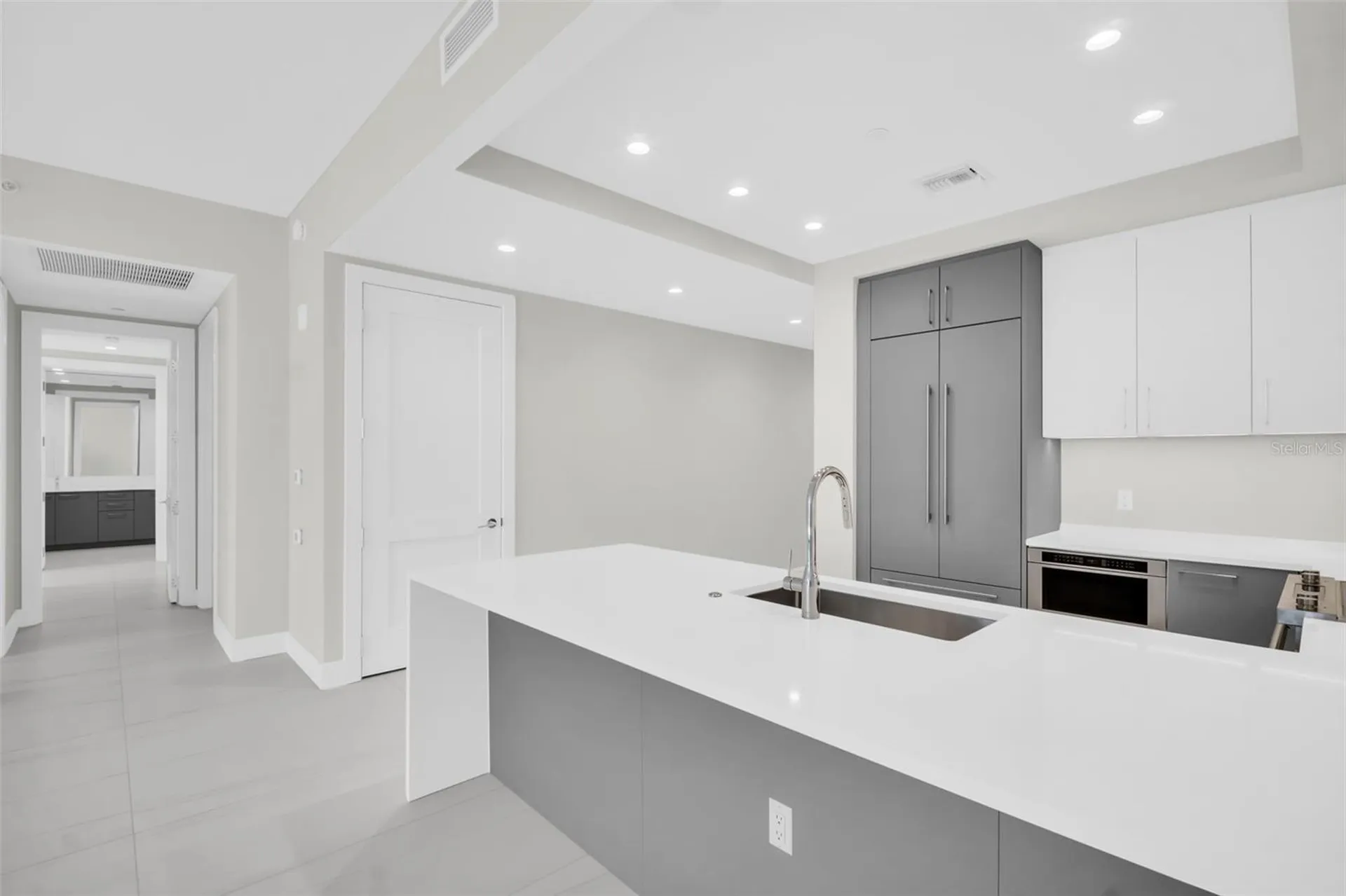 275 1st Avenue S St Petersburg FL 33701