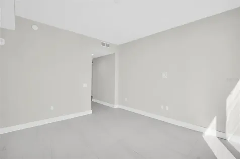275 1st Avenue S St Petersburg FL 33701