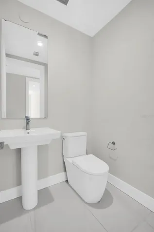 275 1st Avenue S St Petersburg FL 33701