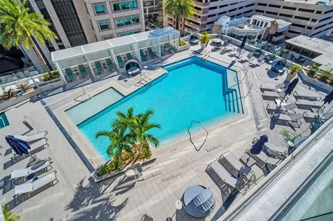 275 1st Avenue S St Petersburg FL 33701